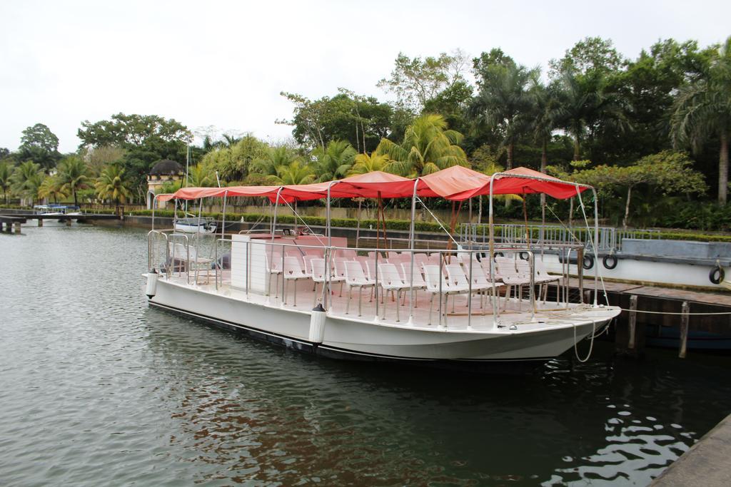 Amatique Bay Hotel Puerto Barrios Dış mekan fotoğraf