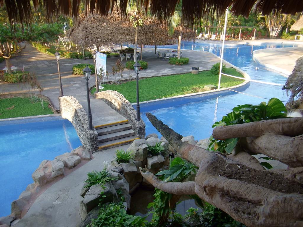 Amatique Bay Hotel Puerto Barrios Dış mekan fotoğraf